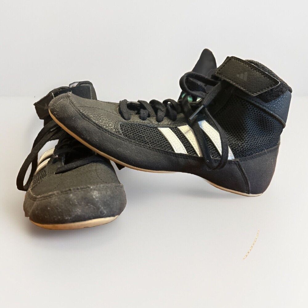 Adidas Wrestling Youth HVC 2 Wrestling Shoes Preowned Size 5